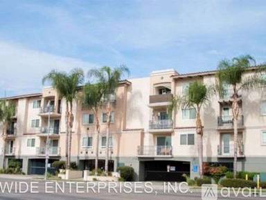 Main picture of 13941 Sherman Way