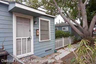 Main picture of 1903 1/2 32nd St