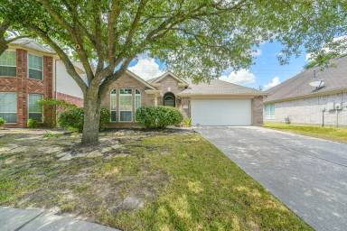 Main picture of 2122 Louetta Spring Dr