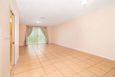 Main picture of 8273 SW 25th Ct