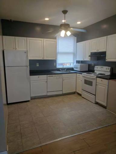 Main picture of 304 York Way