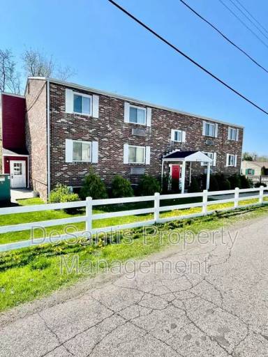 Main picture of 946 Carle St