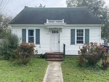 Main picture of 309 Jefferson St
