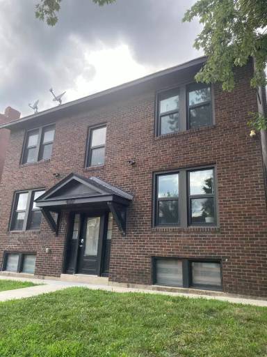 Main picture of 4217 Blaine Ave