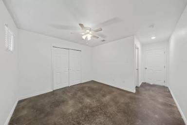 Main picture of 1107 S 33rd St