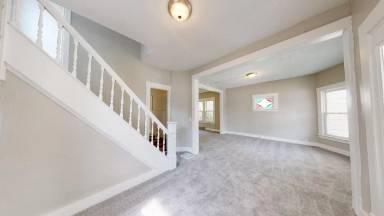 Main picture of 5005 Denison Ave