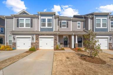 Main picture of 433 Yellow Fox Rd