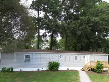 Main picture of 17001 Swift Bluff Ct N