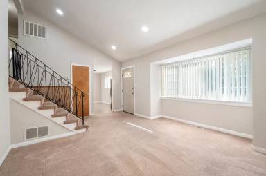 Main picture of 333 Taldan Ave