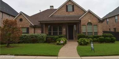 Main picture of 2404 Hardrock Castle Dr