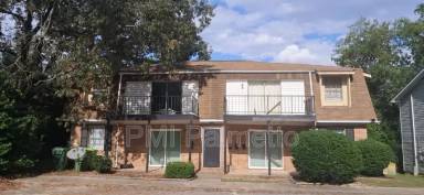 Main picture of 1900 Tall Pines Cir