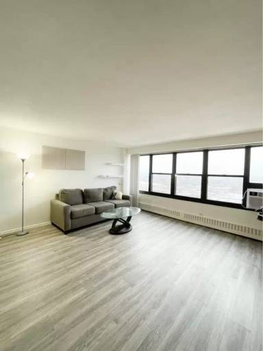 Main picture of Sixty Thirty Sheridan Condo