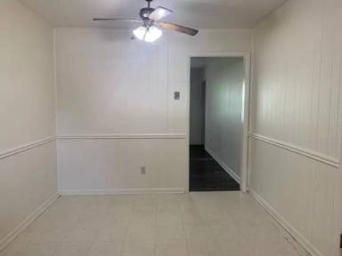 Main picture of 1039 W Bel Air Dr