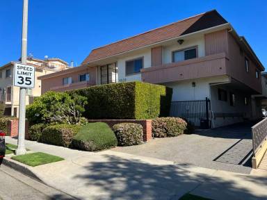 Main picture of 1522 S Centinela Ave