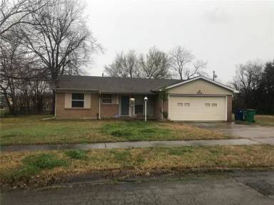 Main picture of 1411 Skyline Dr