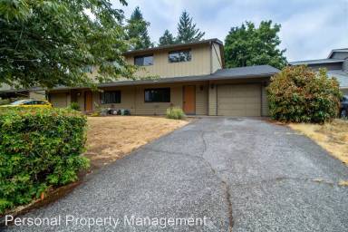 Main picture of 14614 SE 17th Cir