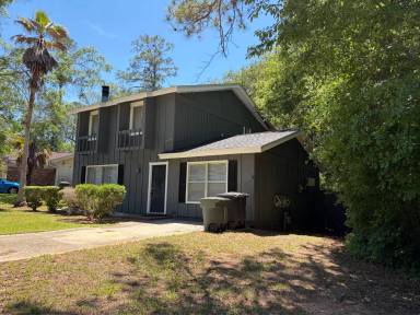 Main picture of 1819 Salmon Dr