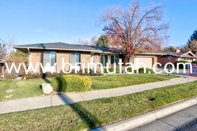 Main picture of 1439 E Spring Ln