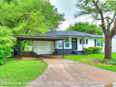 Main picture of 1303 Sherry Ln