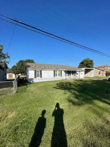 Main picture of 5609 Irwin Rd