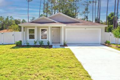 Main picture of 102 Parkview Dr