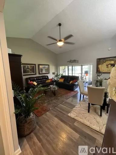 Main picture of 5861 Parkwalk Dr