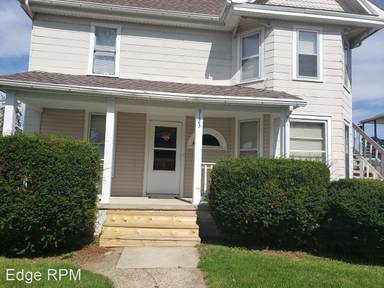 Main picture of 1105 W 22nd St