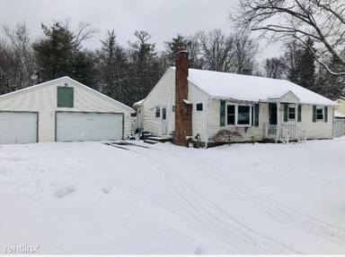 Main picture of 34 Sherwood Ln