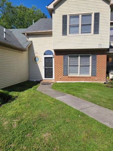 Main picture of 203 Burman Wood Dr