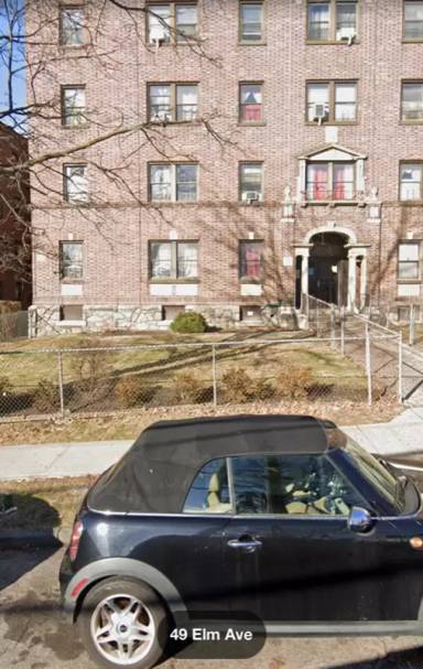 Main picture of 49 Elm Ave