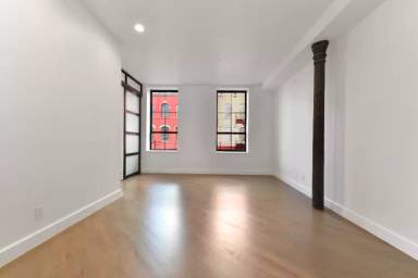 Main picture of 79 Reade St
