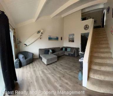 Main picture of Spacious 1 Bedroom Townhouse Apartment