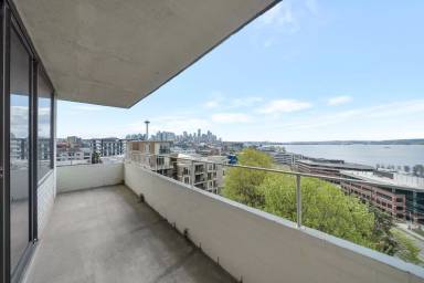 Main picture of 521 5th Ave W