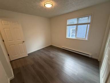 Main picture of 1119 W 11th Ave