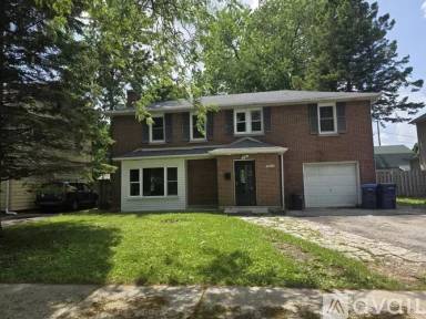 Main picture of 1824 Jackson St