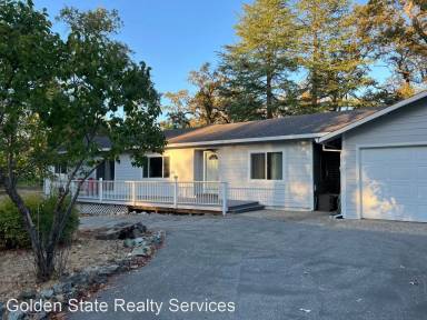 Main picture of 12284 Lakeshore N