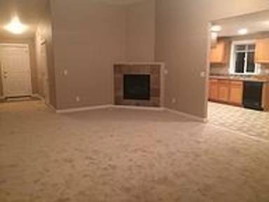 Main picture of 622 Trinity St NE