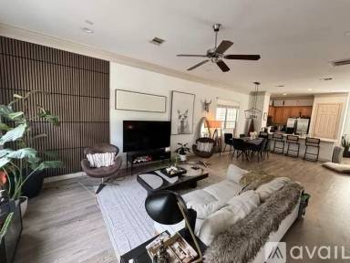 Main picture of 1605 Summer St
