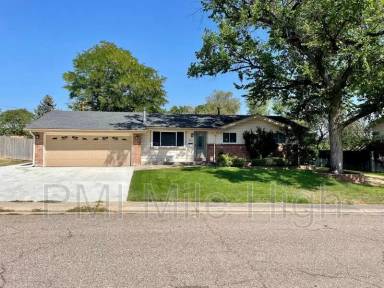 Main picture of 867 W 102nd Ave