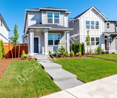 Main picture of 14830 203rd Ave E