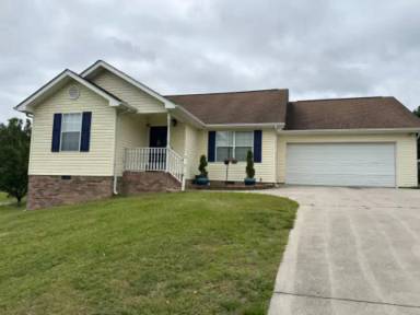 Main picture of 23 Chloe Dr