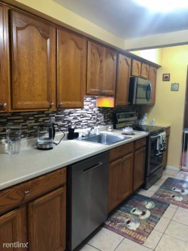 Main picture of 6465 Rockshire Ct