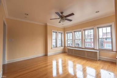 Main picture of 5122 W Cullom Ave