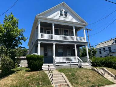 Main picture of 681 Washington Ave
