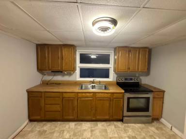 Main picture of 409 Honesdale Ct