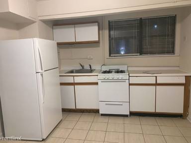 Main picture of 540-48 W Surf St