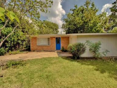 Main picture of 3705 Tower View Ct