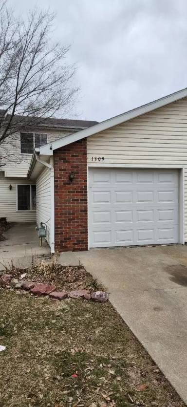 Main picture of 1309 Trimble St