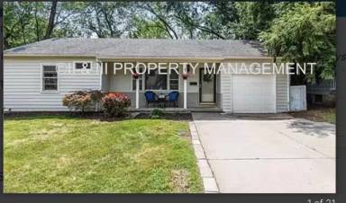 Main picture of 2225 W 74th St