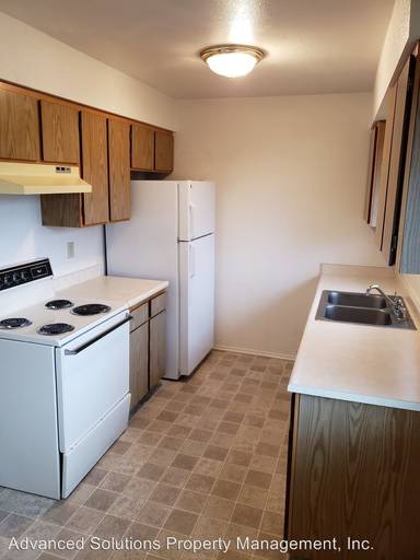 Main picture of 1690 Bramble Pl